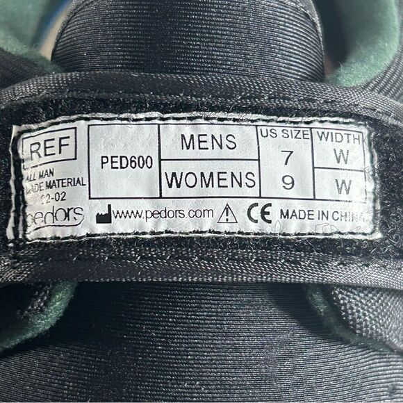 Pedors Classic 600 Comfort Shoes Sneakers Black Size Women’s 9 Men’s 7 Wide - Picture 6 of 8